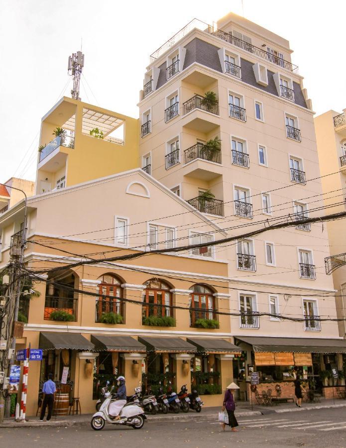 Hotel The Lighthouse Cần Thơ Exterior foto